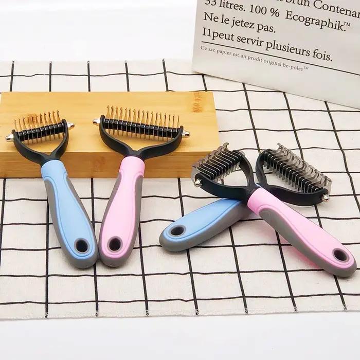 Nouvelle Brosse Démêlante pour Chiens et Chats – Outil de Toilettage pour Poils Longs et Bouclés