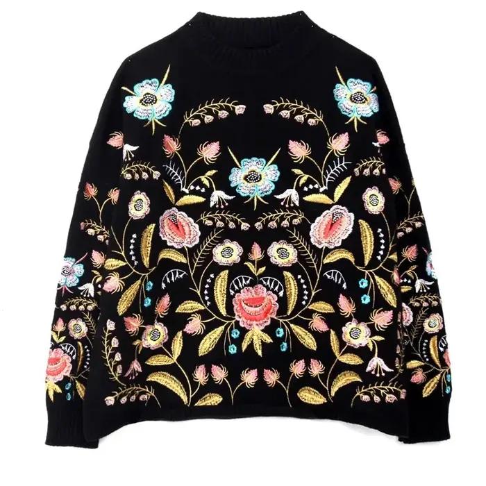 Pull Vintage brodé à col rond et fleurs pour femme