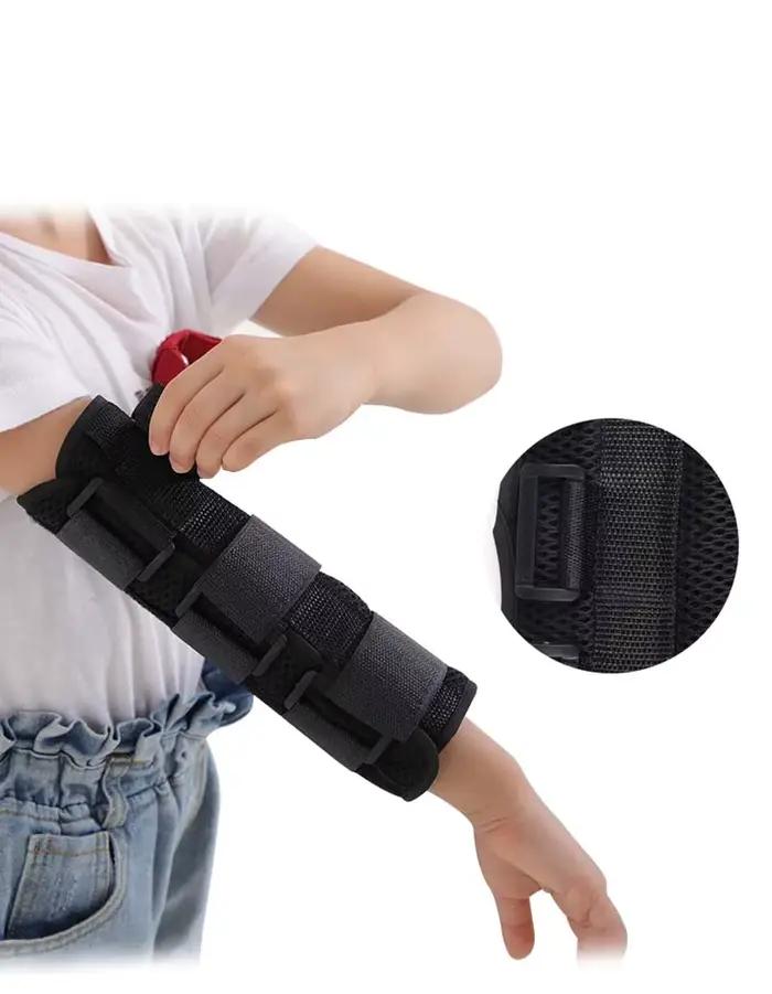 Bretelles d'attelle pour la fracture du bras chez les enfants
