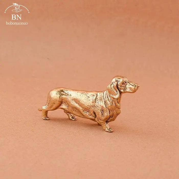 Statue de chien saucisse française en cuivre pur