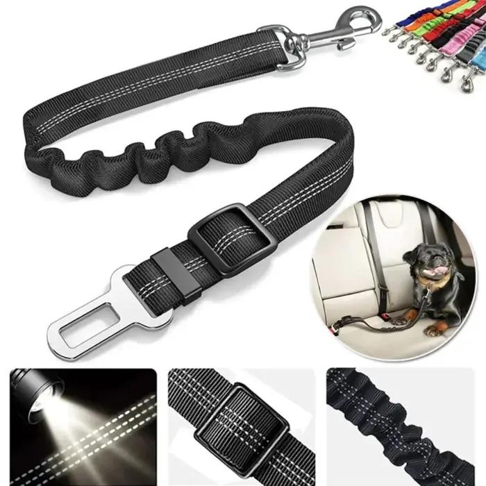 Ceinture de sécurité de voiture spécifique pour chien. Sangle réfléchissante pour véhicules. Corde extensible élastique. Convient aux animaux de petite et moyenne taille