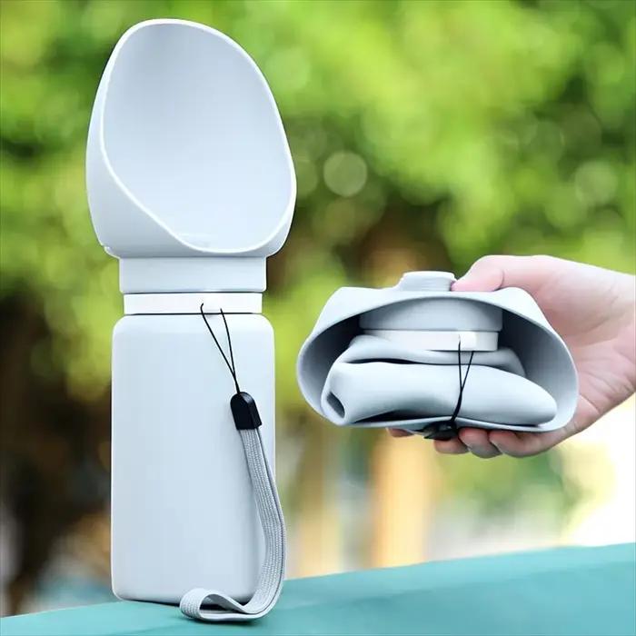 Bouteille d'eau portable pour chien spacieuse de 550 ml