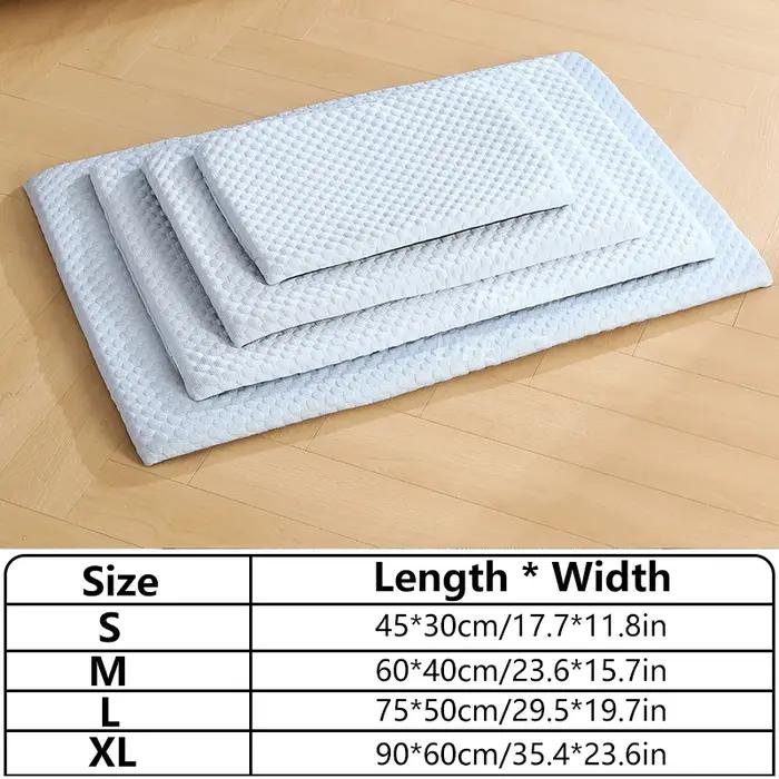 Nouveau tapis rafraîchissant en soie glacée pour animaux de compagnie