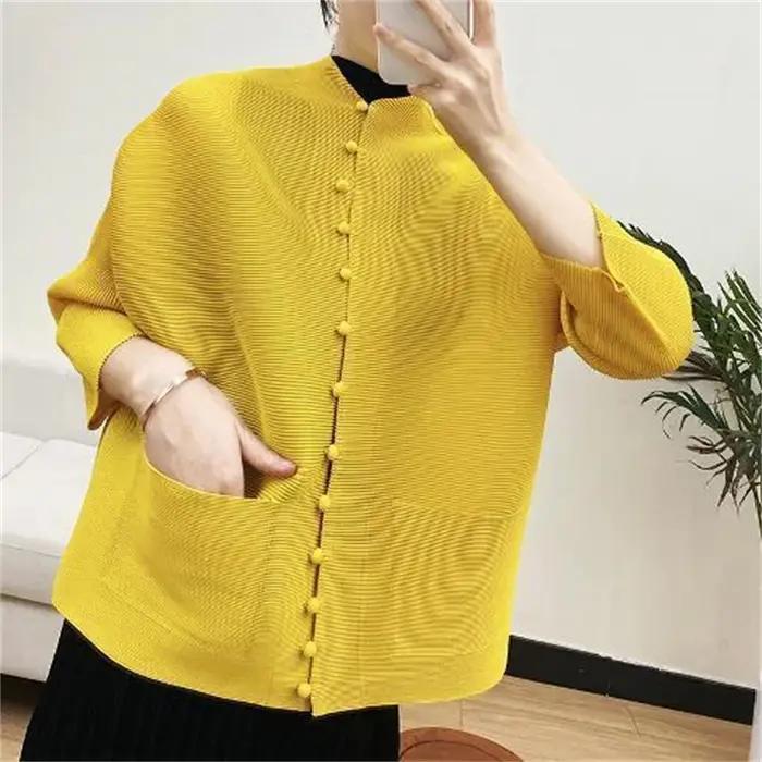T-shirt femme ample et plissé, col rond, design de poche boutonnée, couleur élégante pour toutes les occasions