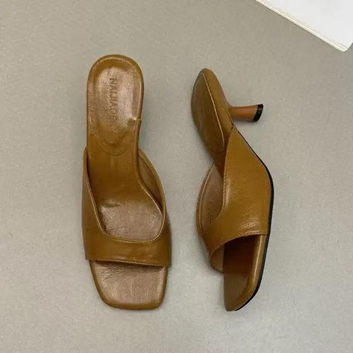 Pantoufles à talons hauts pour femmes