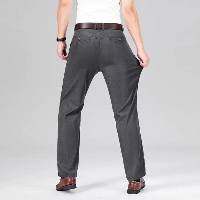 Jean droit noir fin en tissu Lyocell pour homme