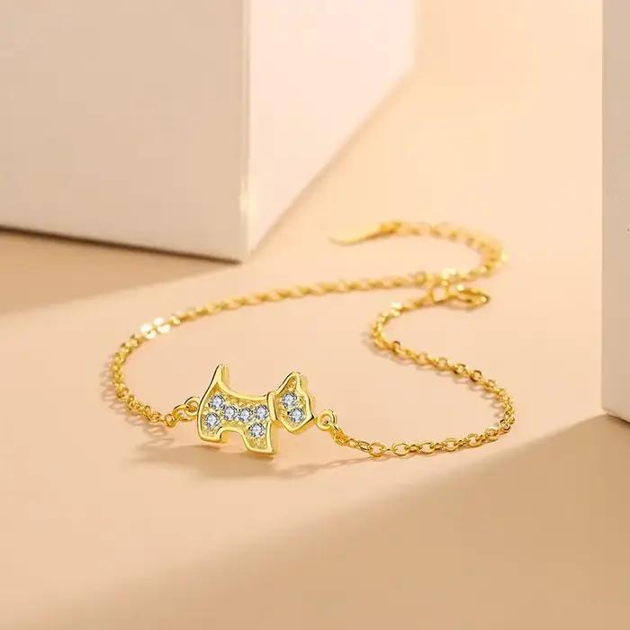 Bracelet en argent sterling 925 serti de zirconium avec breloque chien élégant à offrir pour femmes occasions spéciales