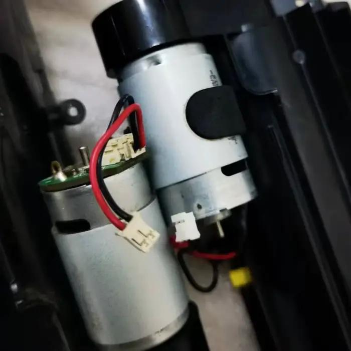Moteur à brosse à rouleau en métal pour Ecovacs DEEBOT N79S N79 Eufy RoboVac 11 11C pièces d'aspirateur robot CONGA EXCELLENCE 990 durée de vie augmentée nettoyage efficace occassions spéciales