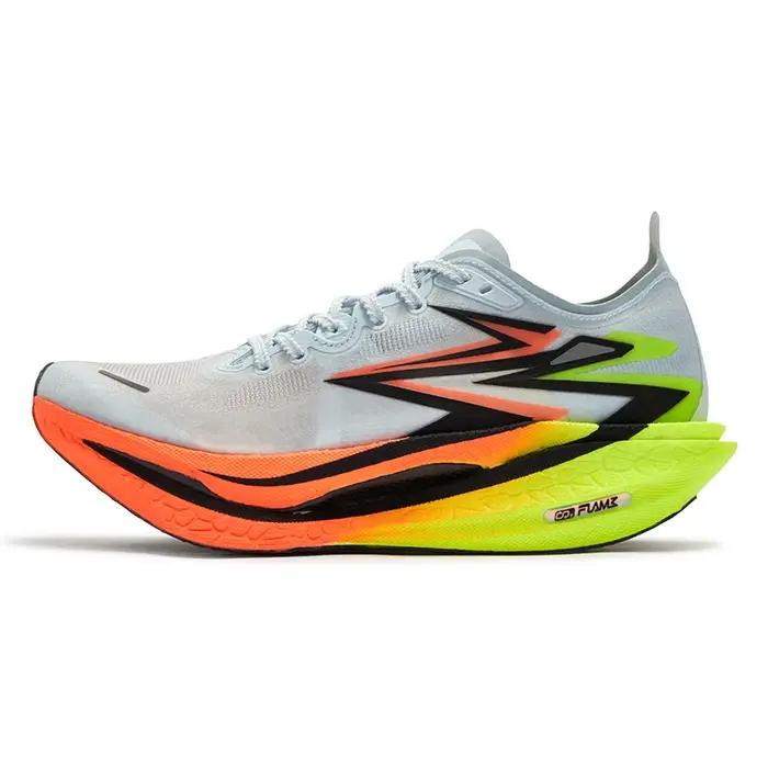Chaussures de course 361° Degrés Flamme 4.0 pour homme stabilisées avec semelles en caoutchouc et tissu respirant pour marathoniens et coureurs de longue distance