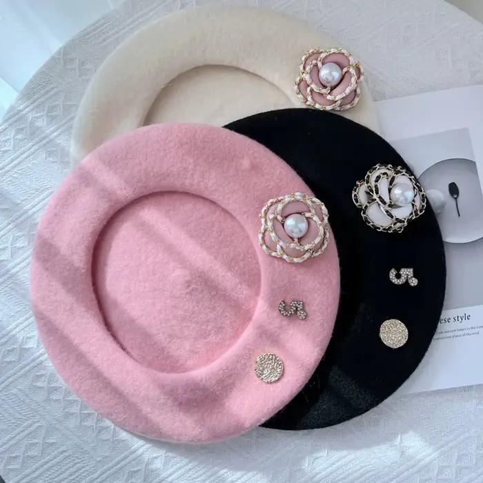 Béret en laine à fleurs pour femmes, 1 pièce, nouvelle marque, chapeau d'hiver pour femmes, bérets p