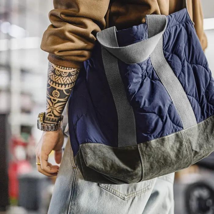 Sac fourre-tout Vintage M65 Style Militaire Polyvalent Hommes Occasions Spéciales Sac Voyage Grande Capacité Bandoulière Douce Tissu Coton Bleu