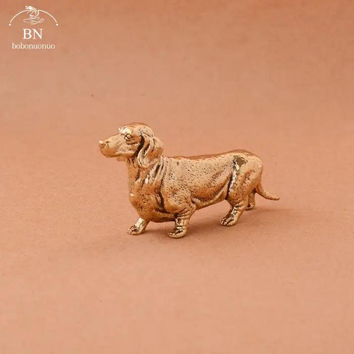 Statue de chien saucisse française en cuivre pur