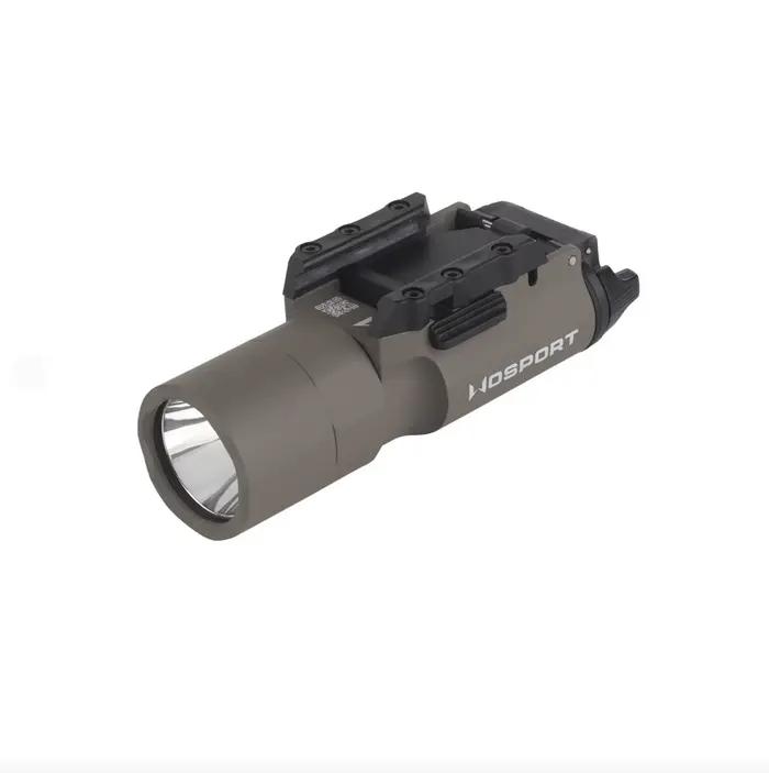 Lampe de poche tactique Surefir SF X300A. Lumière de reconnaissance par pistolet.